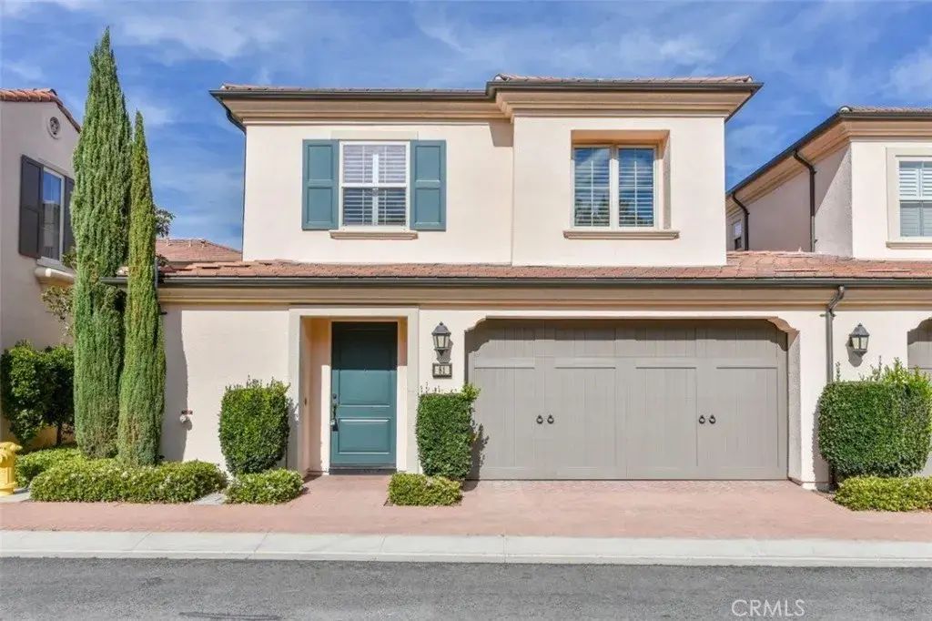 81 Overbrook, Irvine