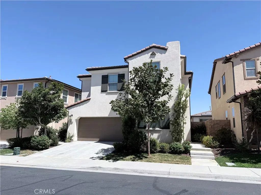 2821 Villa Catalonia Court, Corona