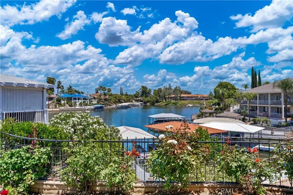24020 Continental Drive, Canyon Lake