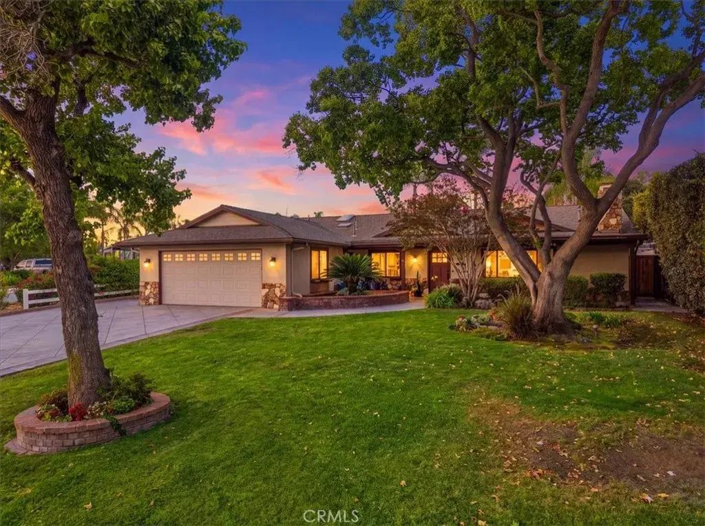 1455 Valley View, Norco