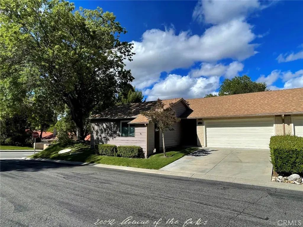 20042 Avenue Of The Oaks, Newhall