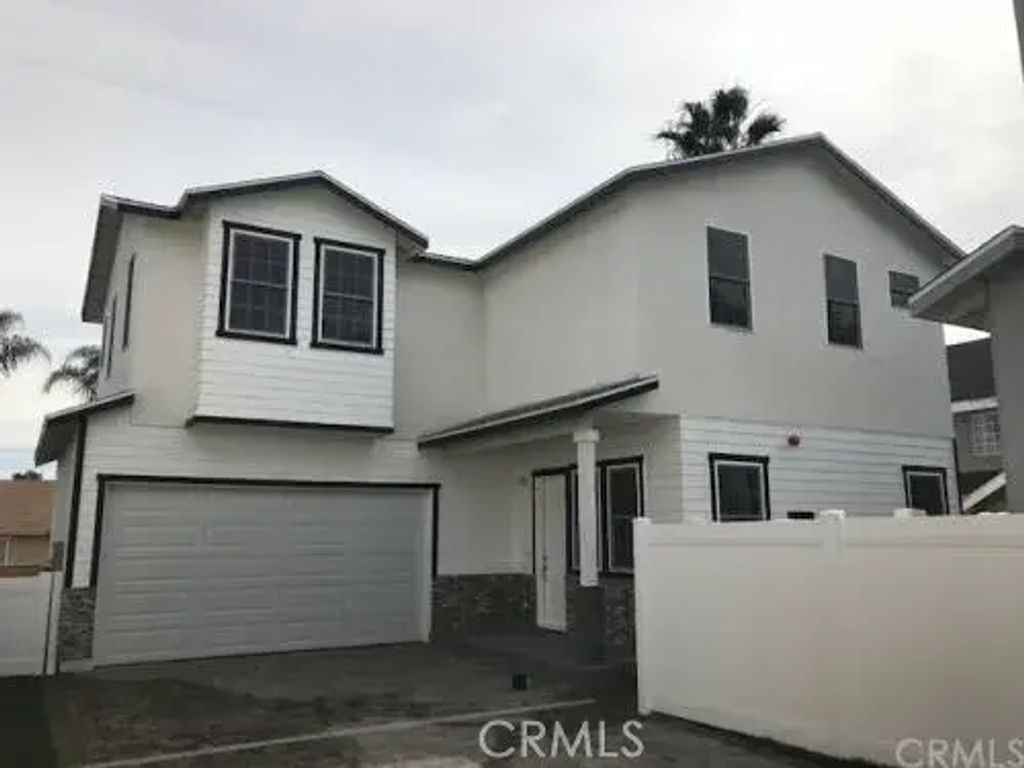 1810 Pomona Avenue, Costa Mesa