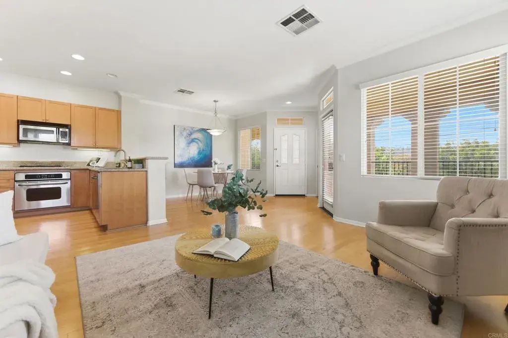 12615 Elisa Lane, San Diego