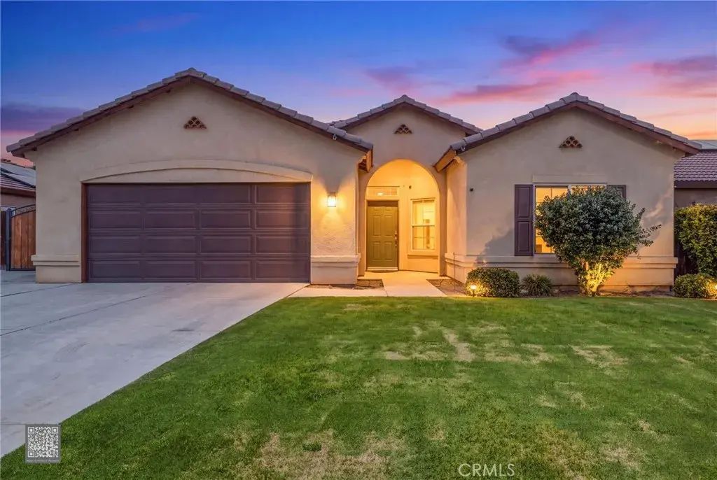 10826 Avenida Frasca Drive, Bakersfield