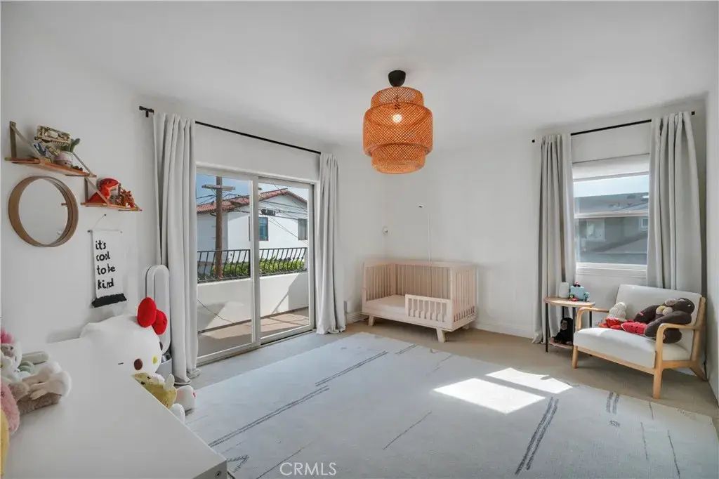 1601 19th Street, Manhattan Beach