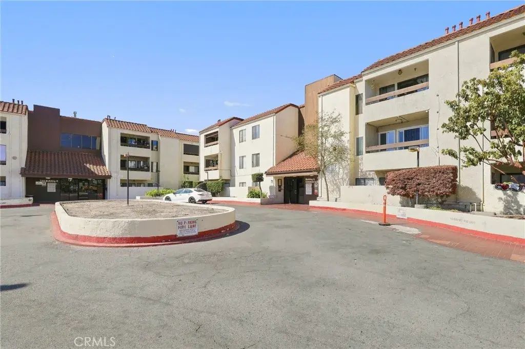 700 W 3rd Street A209, Santa Ana