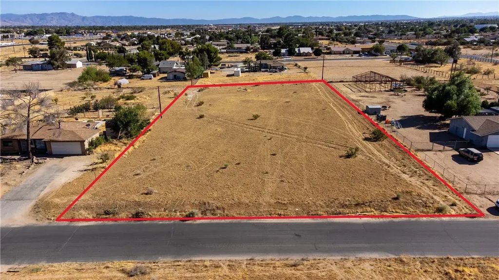 11 Cholame, Victorville