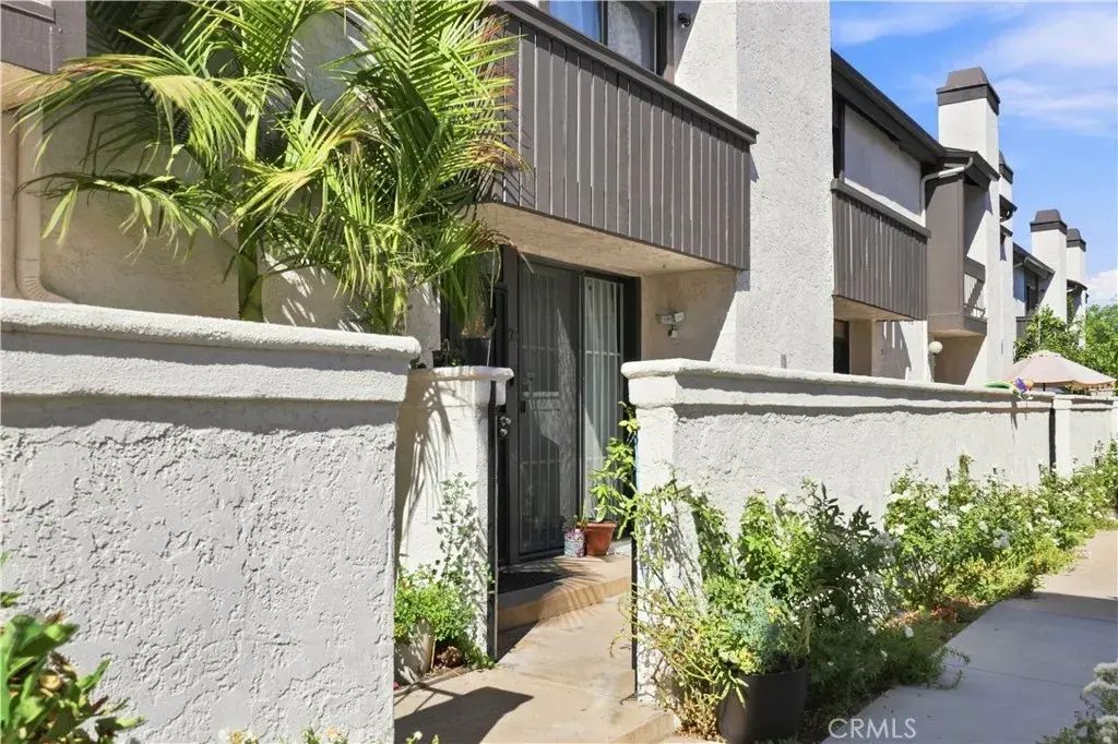 9625 Sylmar Avenue 23, Panorama City