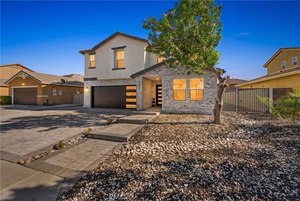 3550 Topaz, Lancaster