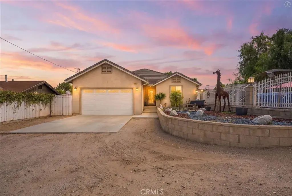 19910 Heavern Court, Perris