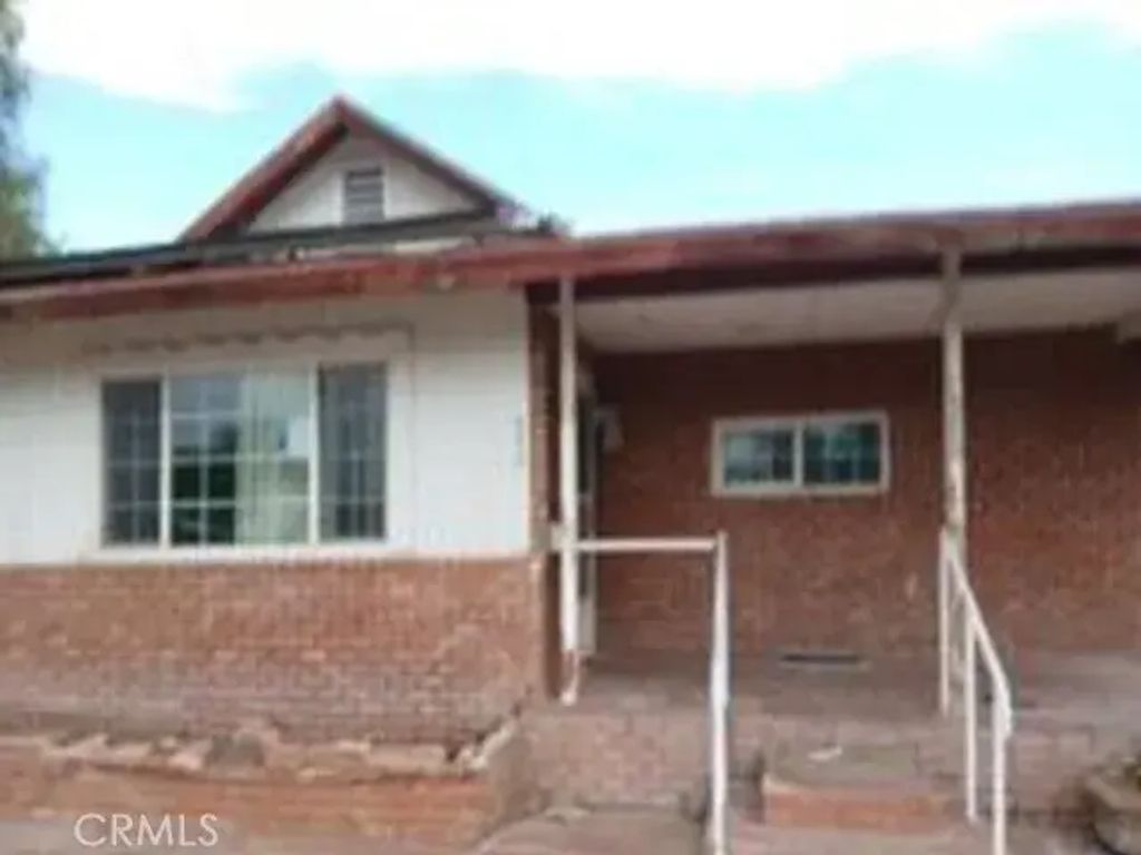 634 W Holt Avenue, El Centro