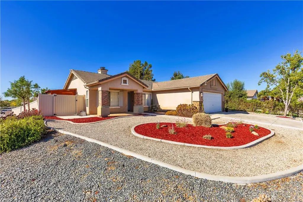 31529 Amsterdam, Winchester