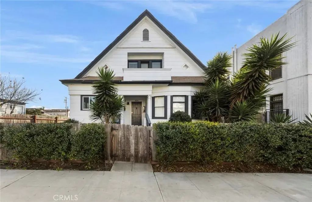 455 Linden, Long Beach