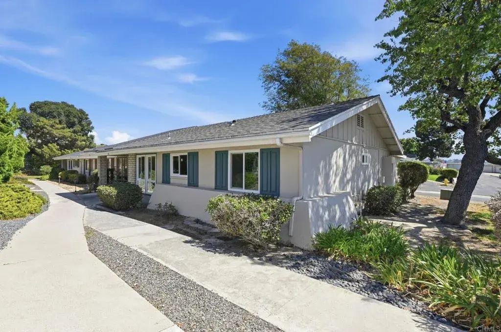 3760 Vista Campana South 20, Oceanside