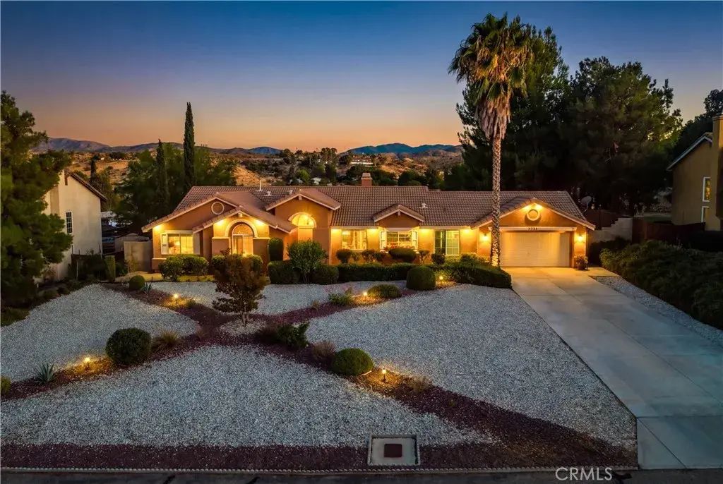 5370 E Avenue T10, Palmdale