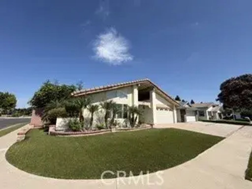 14921 Featherhill Road, Tustin