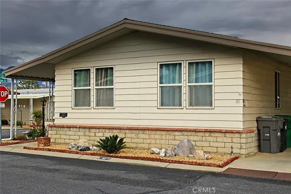 5700 W Wilson 80, Banning