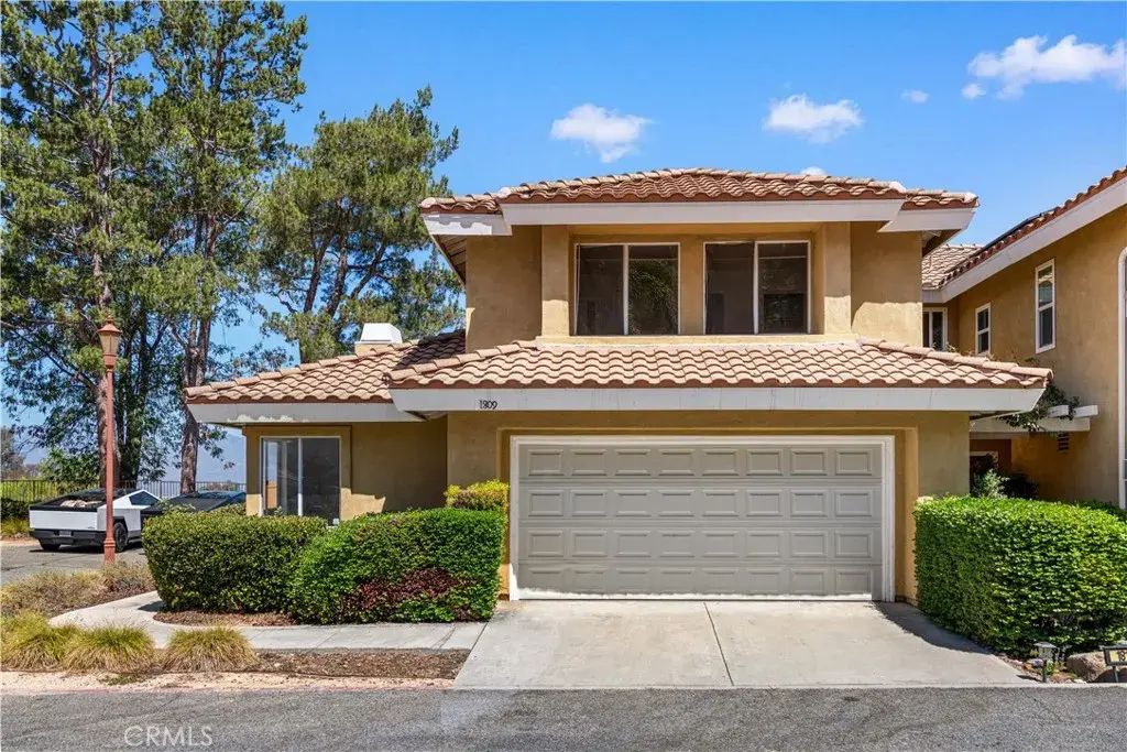 1809 Borrego, West Covina