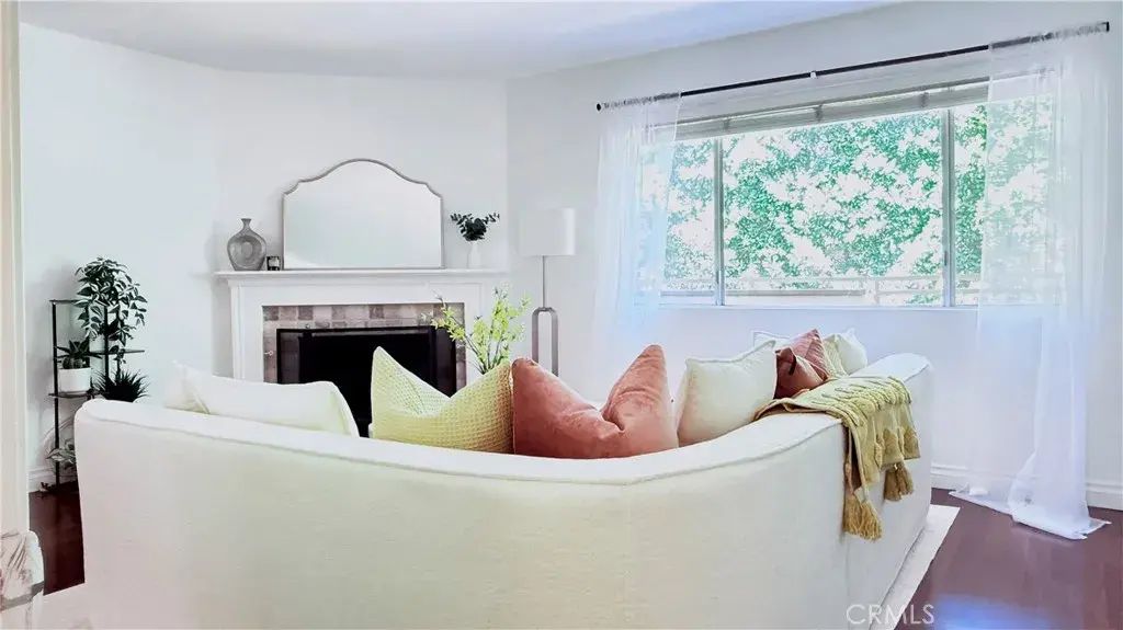 432 S Oak Knoll Avenue 4, Pasadena