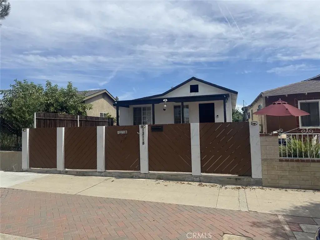 13118 Hoyt Street, Pacoima