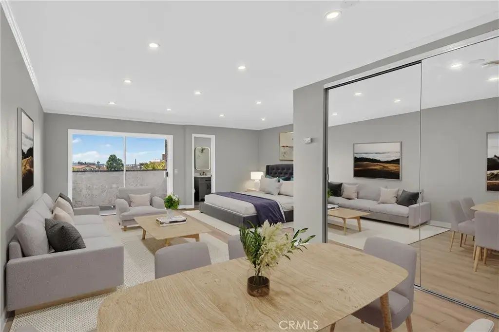 310 N Jackson Street 326, Glendale