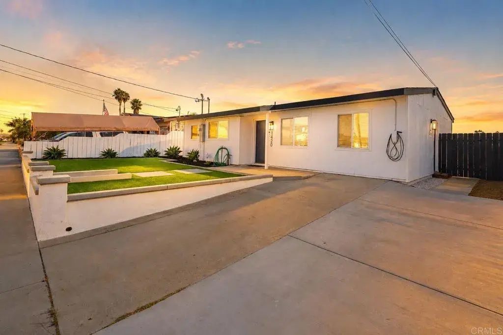 1420 San Simeon Street, Oceanside