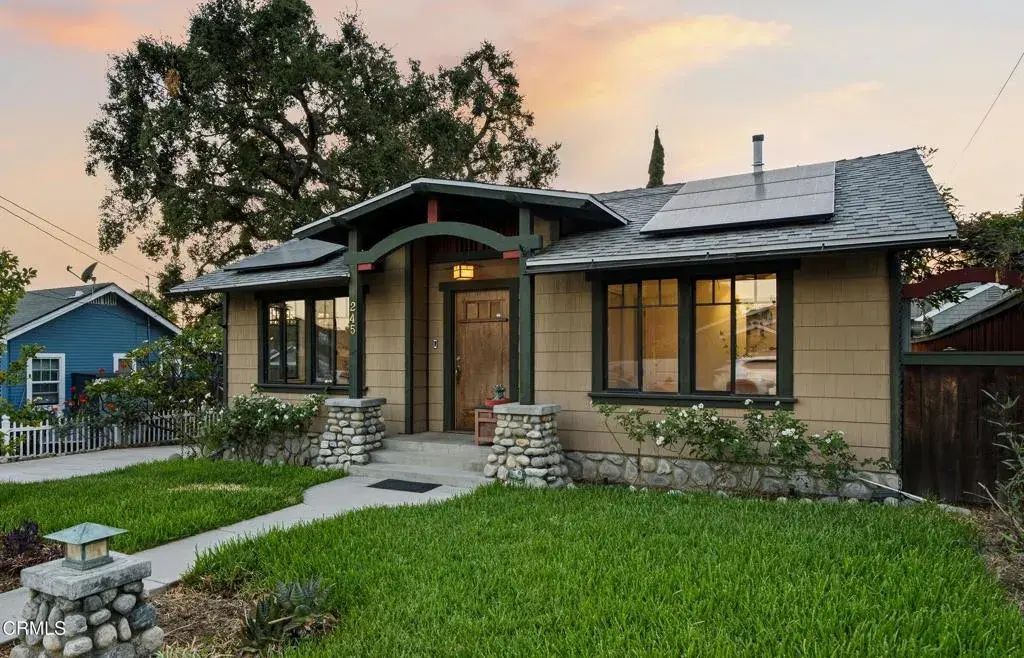 245 Valle Vista Avenue, Monrovia