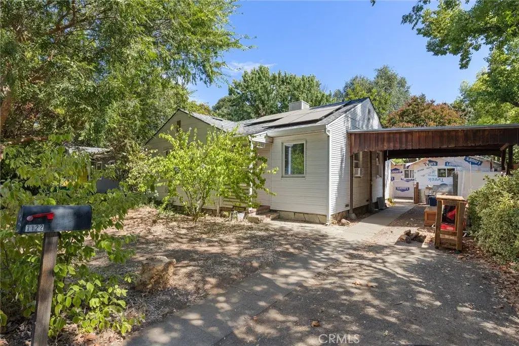 1122 Sunset, Chico