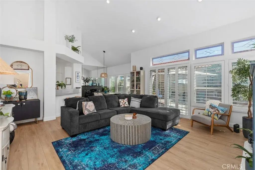 21121 Cancun, Mission Viejo