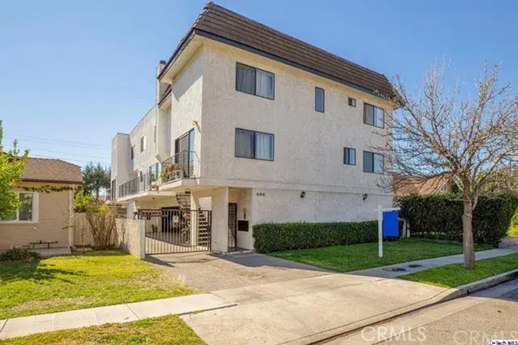 464 W Lexington Drive 3, Glendale