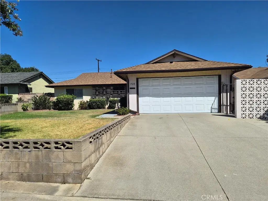 928 N Humboldt, Ontario