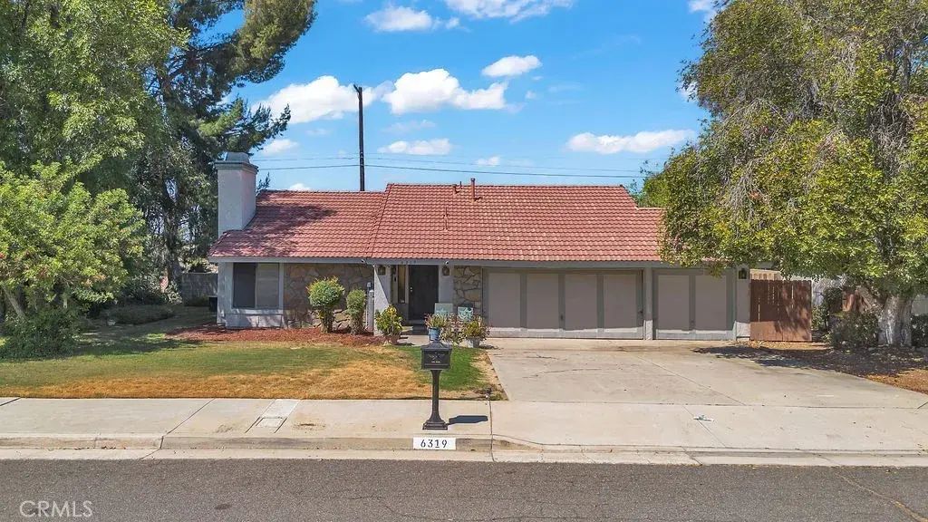 6319 Westview, Riverside