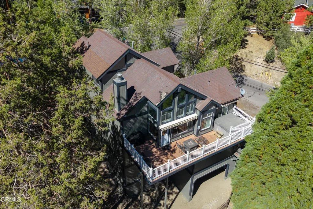 568 Silver Tip Drive, Big Bear