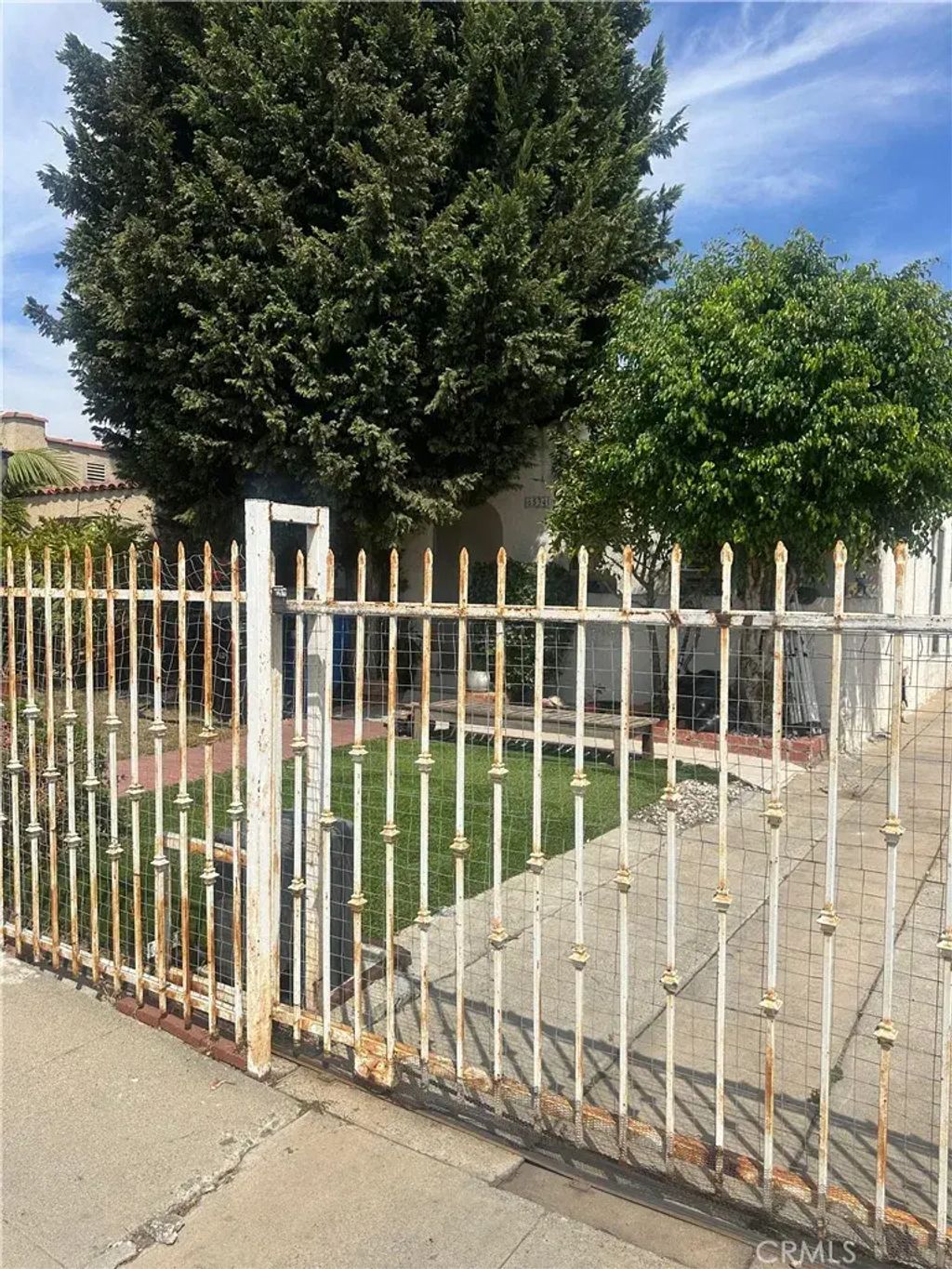 6534 4th, Los Angeles