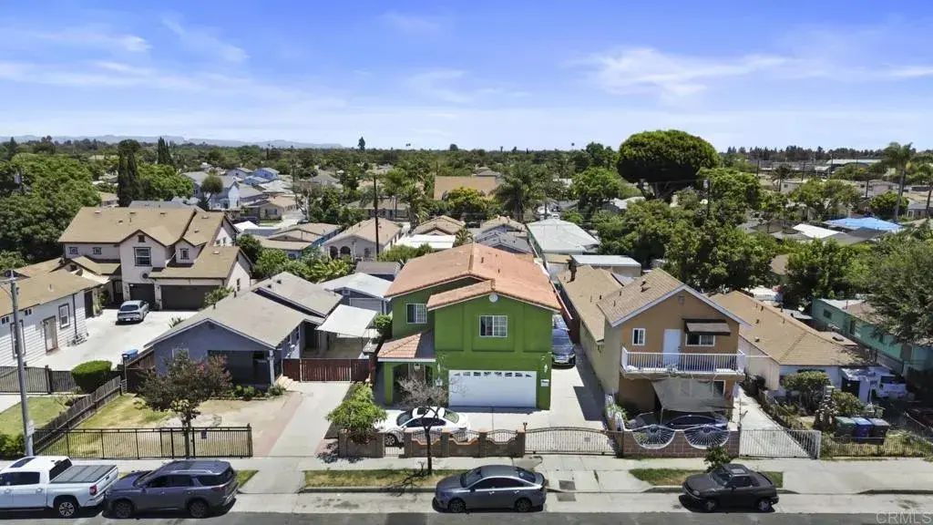 10520 California Avenue, South Gate