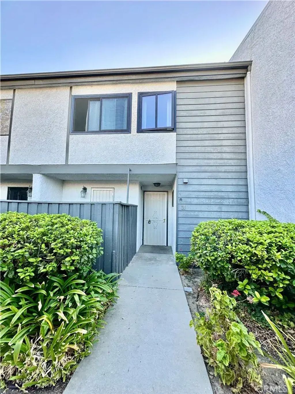 11311 Tampa Avenue 31, Porter Ranch