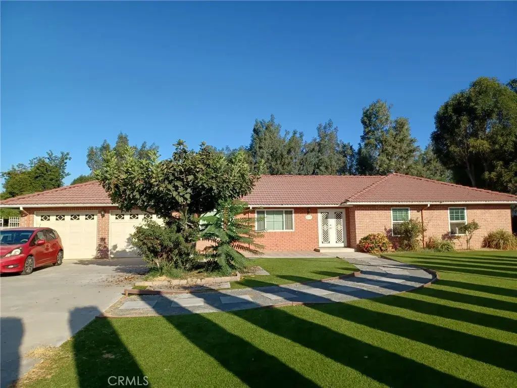 1633 Sunup, Riverside