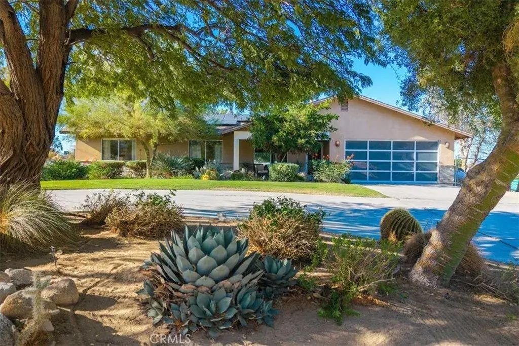 61676 Pueblo Trail, Joshua Tree