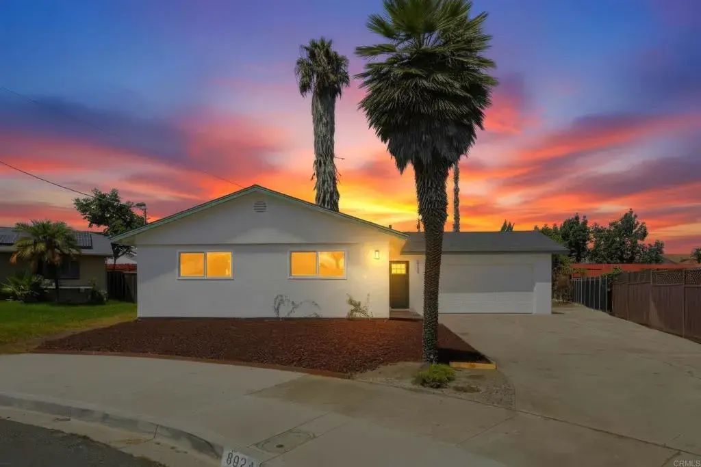 8924 Jana Court, Spring Valley