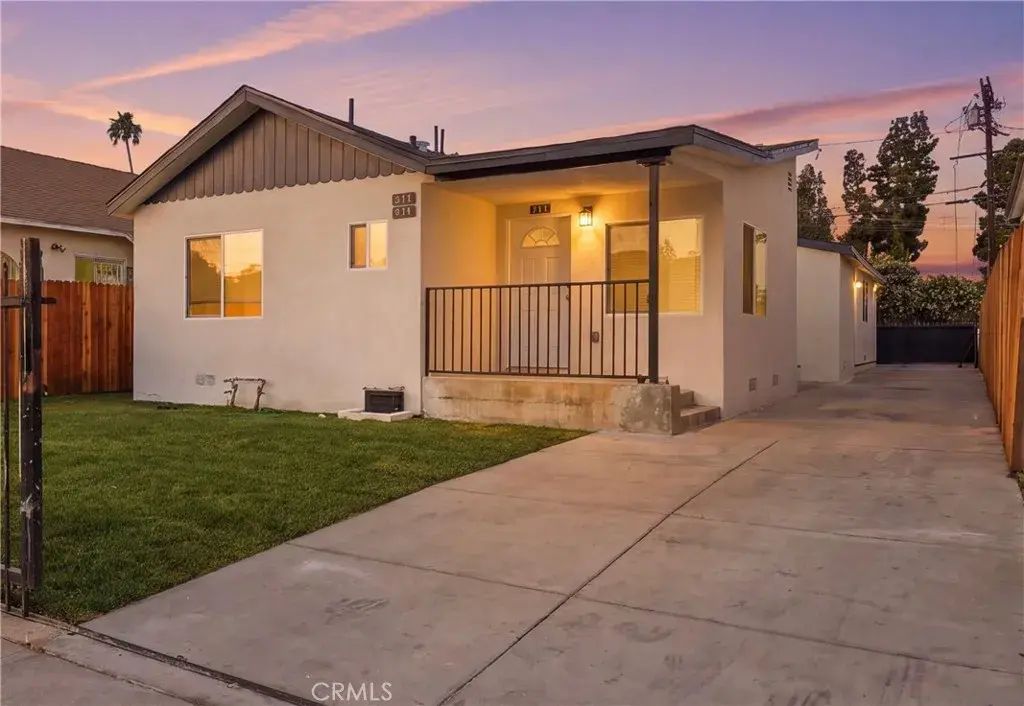 817 W 79th, Los Angeles