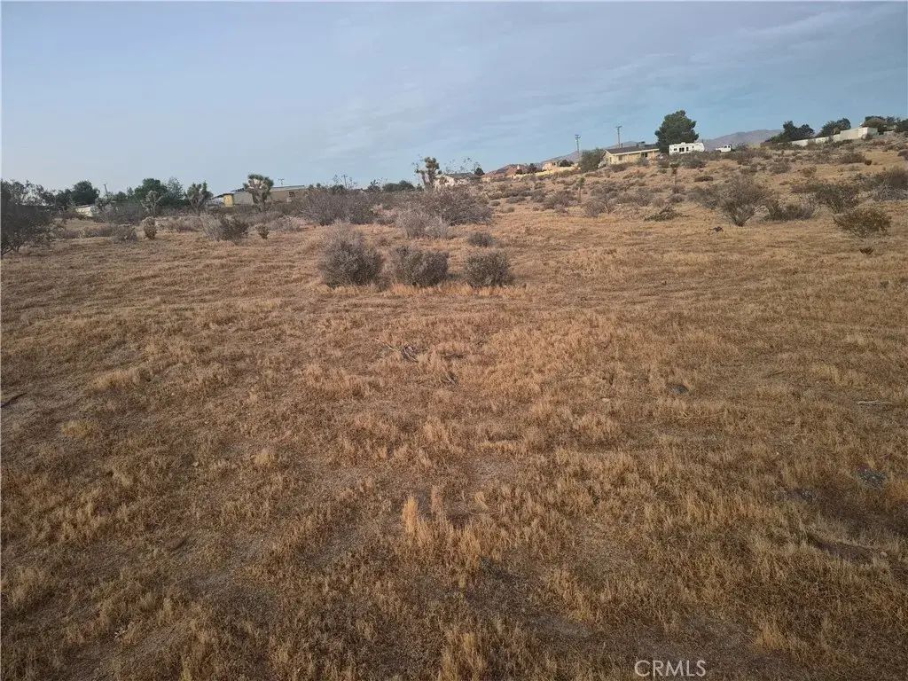 Itoya Vista, Apple Valley