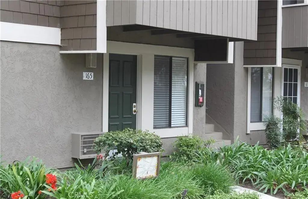 165 Streamwood, Irvine