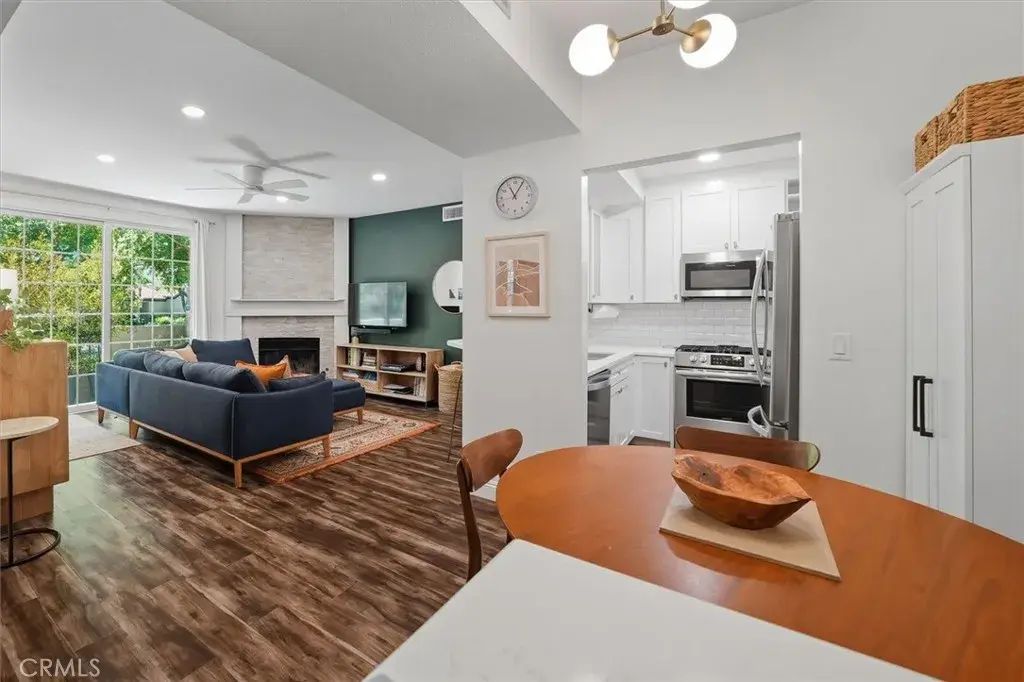 24121 Del Monte Drive 133, Valencia