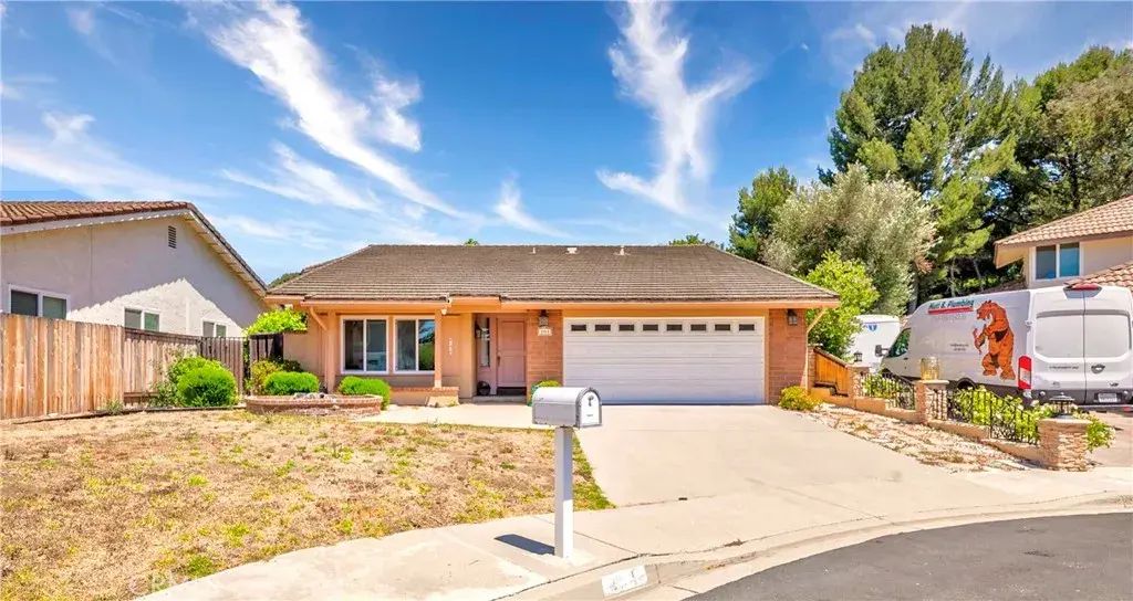 404 Continental Ct, Newbury Park