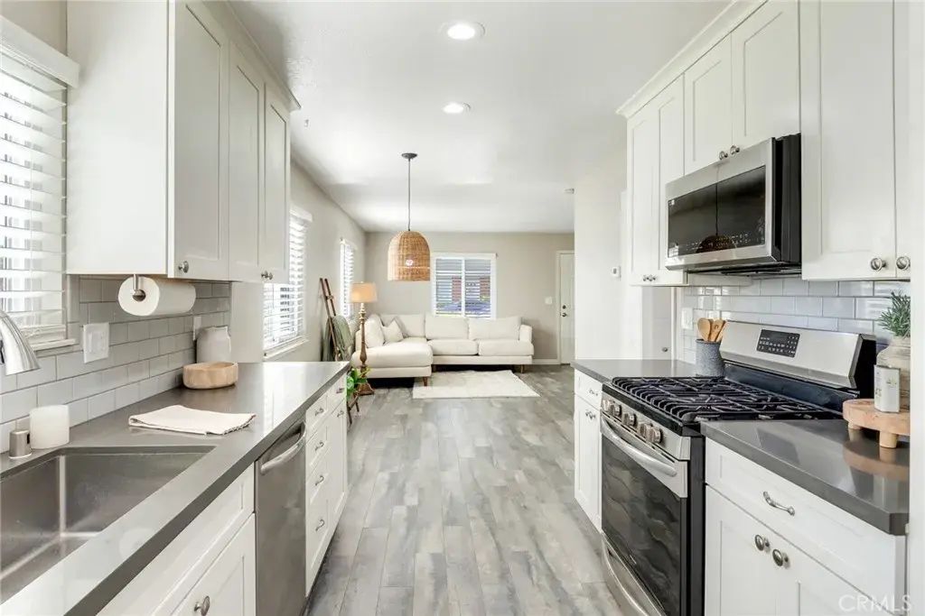 181 Yorktown Lane, Costa Mesa