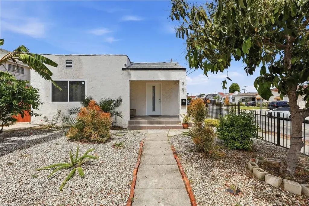 3101 W 60th, Los Angeles