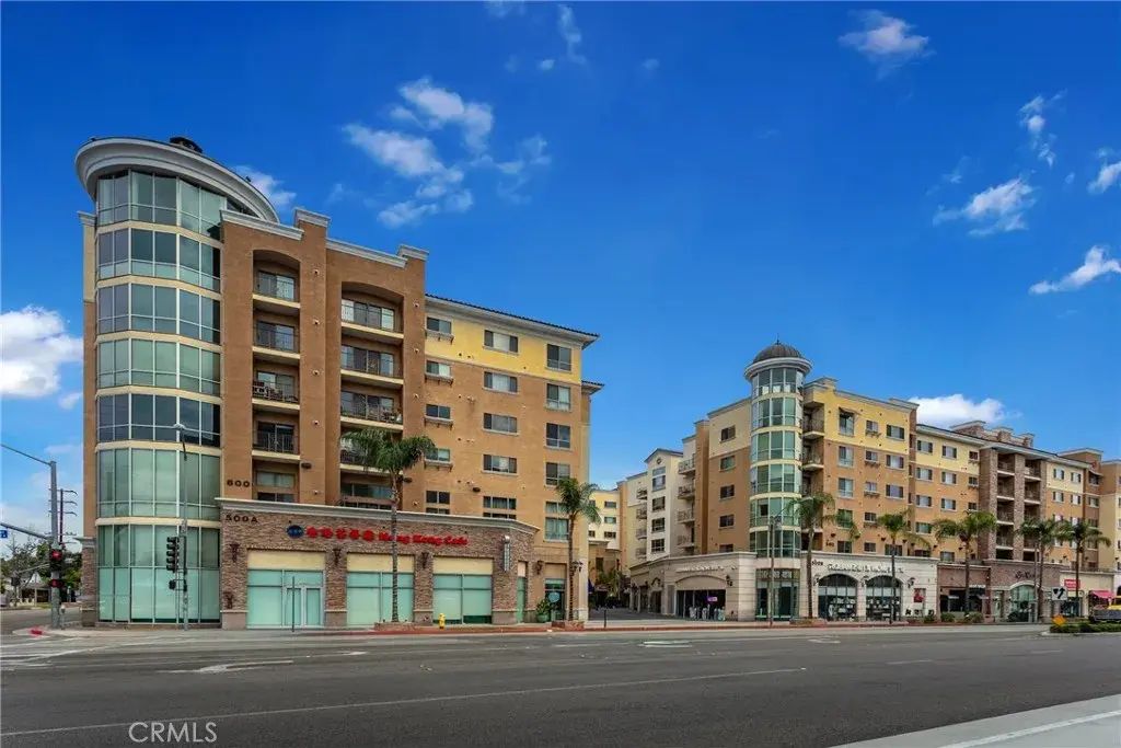 600 N Atlantic Boulevard 215, Monterey Park