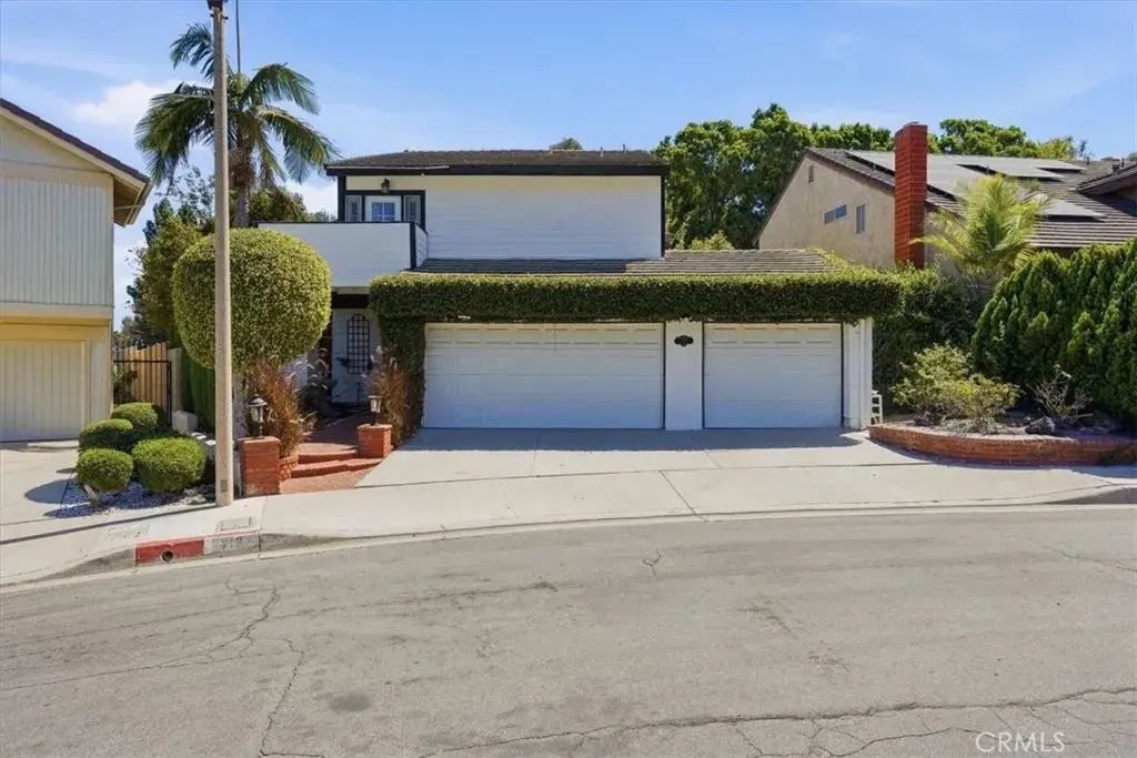 710 S Ridgeview, Anaheim Hills