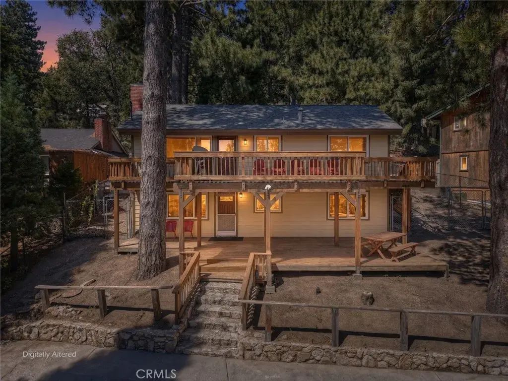 2418 Spring Oak, Running Springs