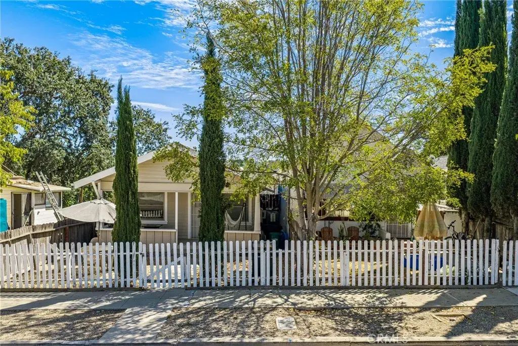 1434-1436 Pine Street, Paso Robles